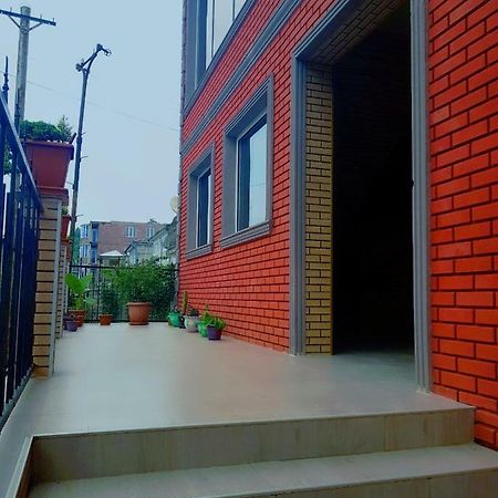 Holiday House Chkonia Hotel Batumi Exterior foto