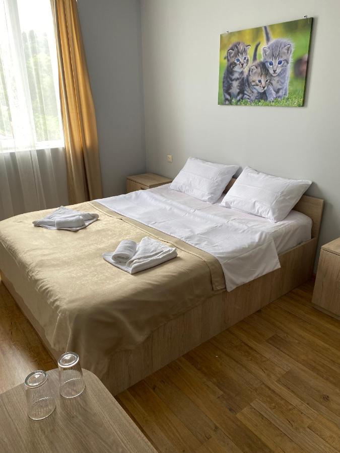 Holiday House Chkonia Hotel Batumi Exterior foto