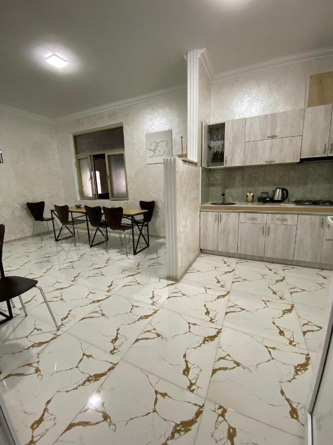 Holiday House Chkonia Hotel Batumi Exterior foto